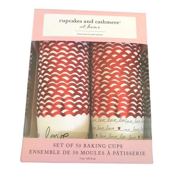 Cupcakes & Cashmere At Home Set Of 50 LOVE Baking Cups Disposable Valentines - Picture 1 of 4